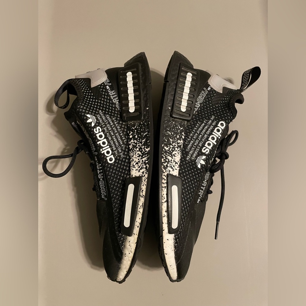 ADIDAS ORIGINALS NMD SPECTOO SPOTLIGHT 2.0 CASUAL SHOES (USED)